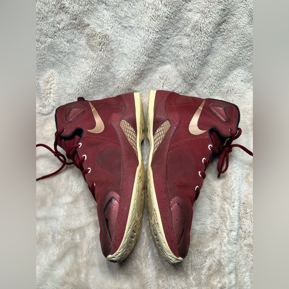 Nike Lebron 13 XIII  Sz 7 Youth Bronze Team Red - Picture 6 of 8